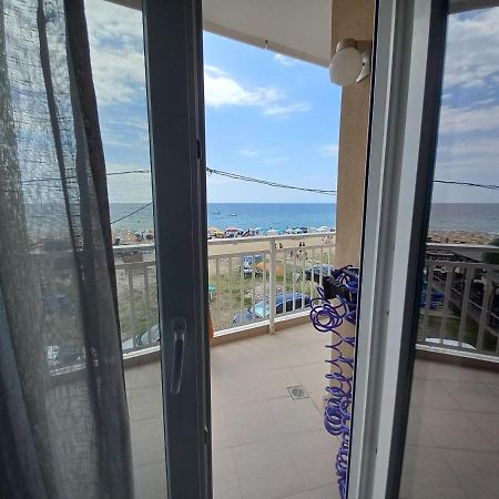 "Breeze" Front To The Sea - Hakidiki Villa Flogita Ngoại thất bức ảnh