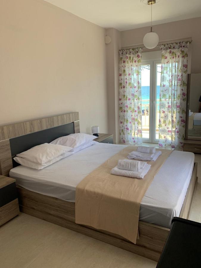 "Breeze" Front To The Sea - Hakidiki Villa Flogita Ngoại thất bức ảnh