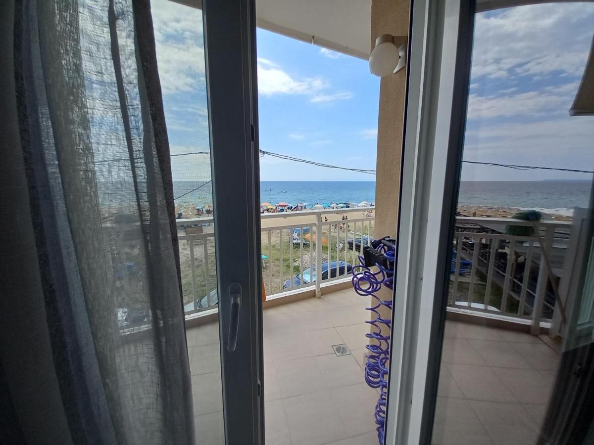 "Breeze" Front To The Sea - Hakidiki Villa Flogita Ngoại thất bức ảnh