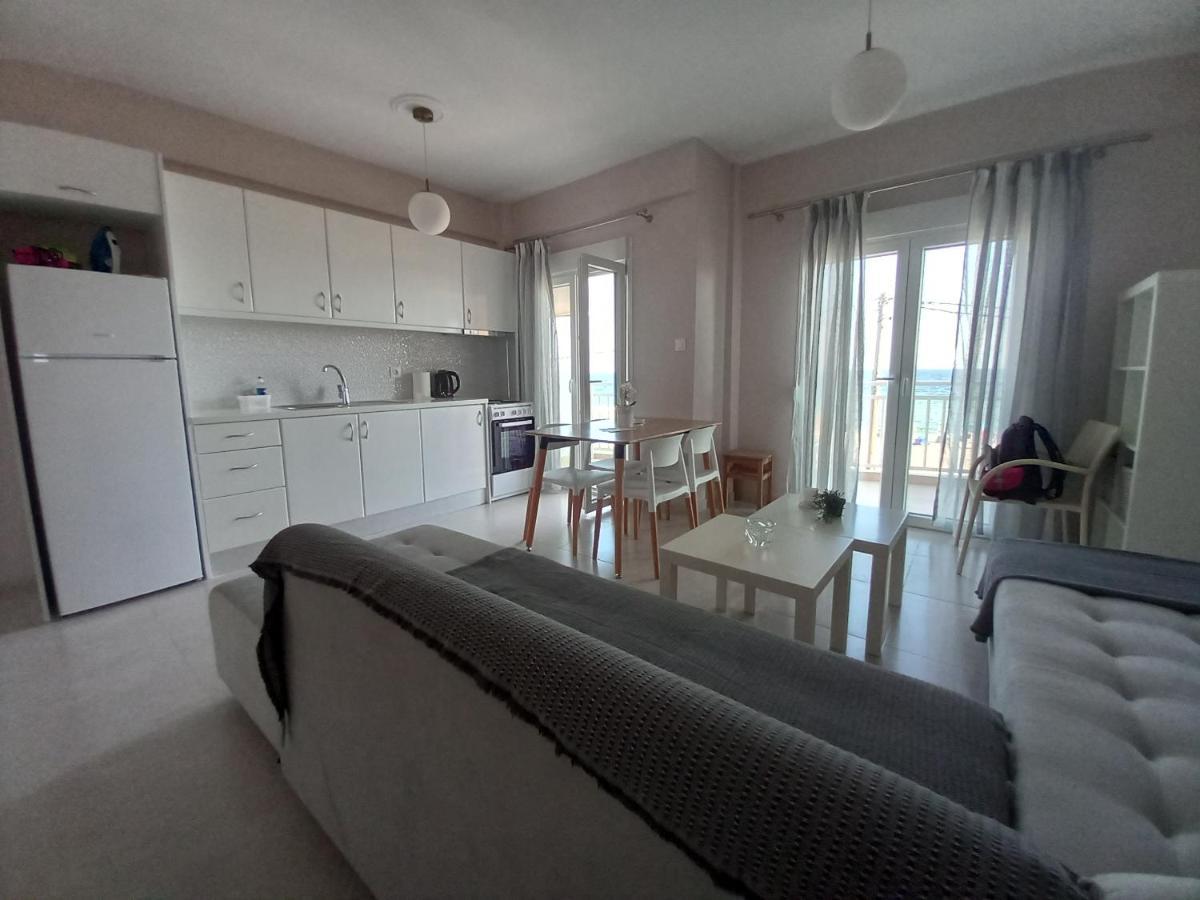 "Breeze" Front To The Sea - Hakidiki Villa Flogita Ngoại thất bức ảnh