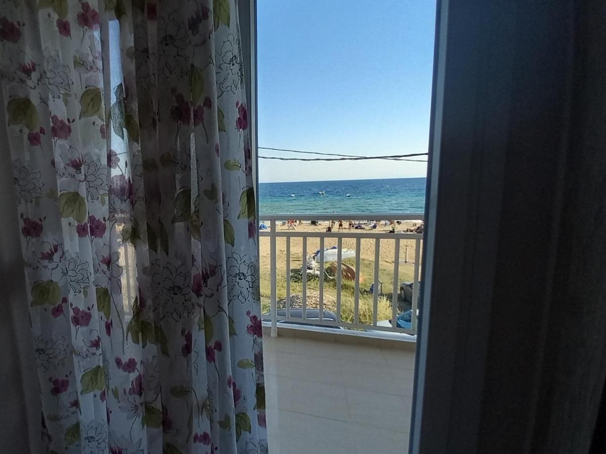 "Breeze" Front To The Sea - Hakidiki Villa Flogita Ngoại thất bức ảnh
