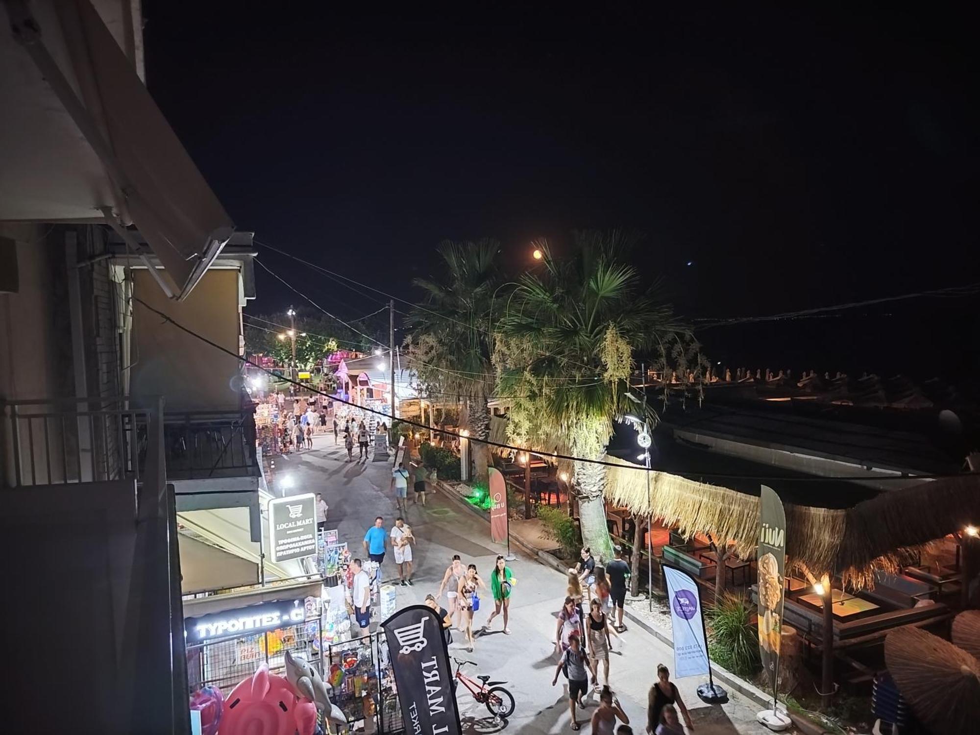 "Breeze" Front To The Sea - Hakidiki Villa Flogita Ngoại thất bức ảnh